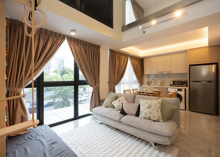 Luxury Skyline Suite By Psm